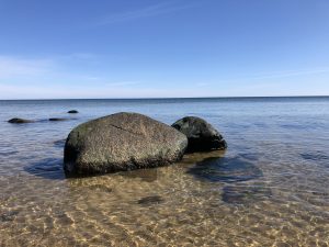 Stenar i vatten